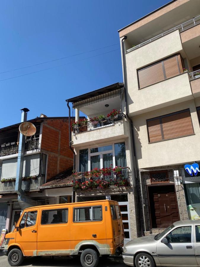 Ralin Apart Prizren Extérieur photo